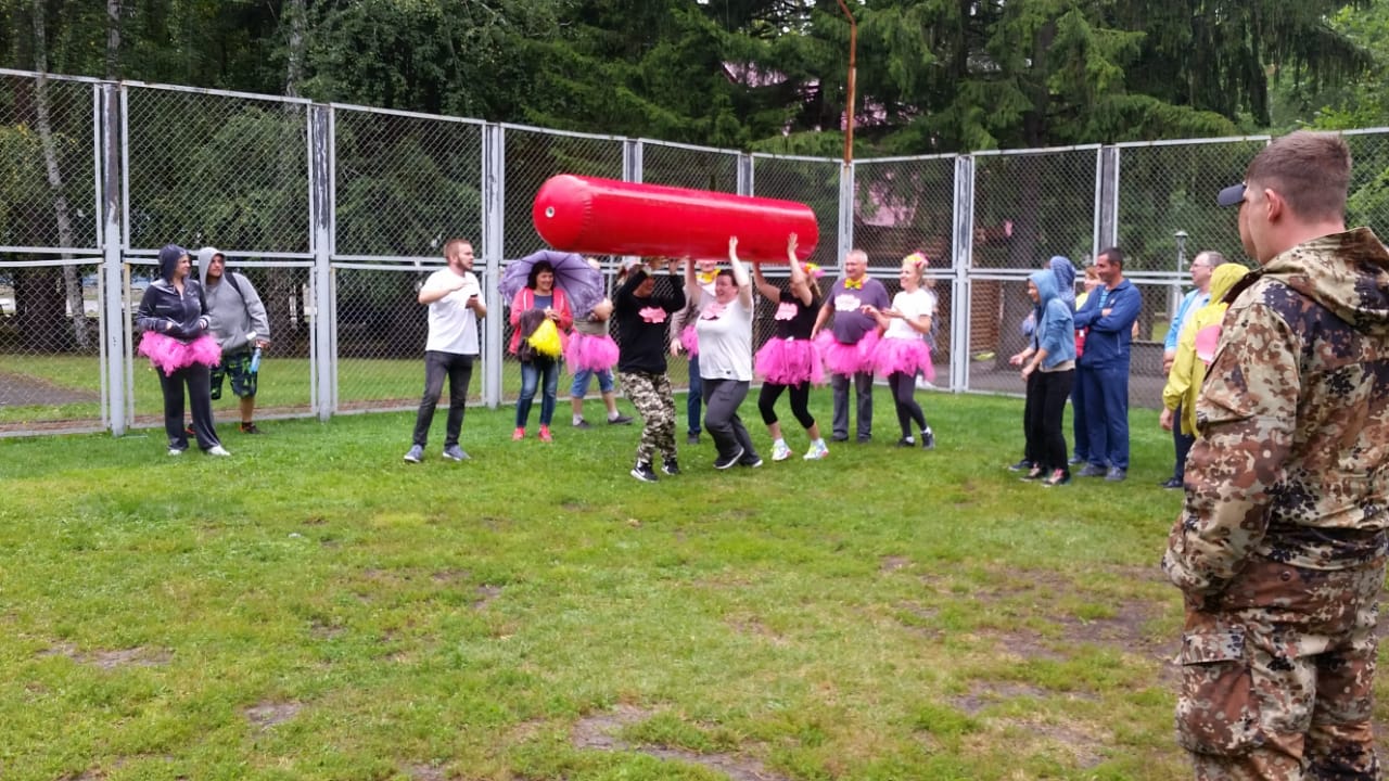 Кто такие «Бетоняшки» и зачем «Феникс железный»