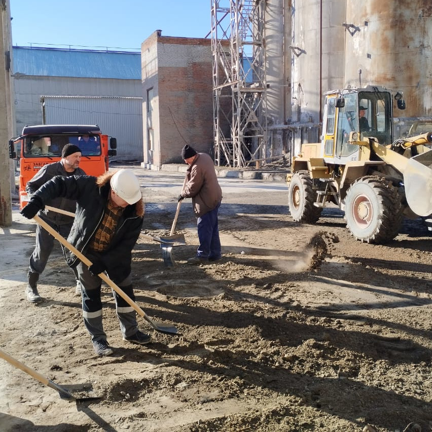 Не зря лопату назвали штыковой! Не зря лопату назвали штыковой!