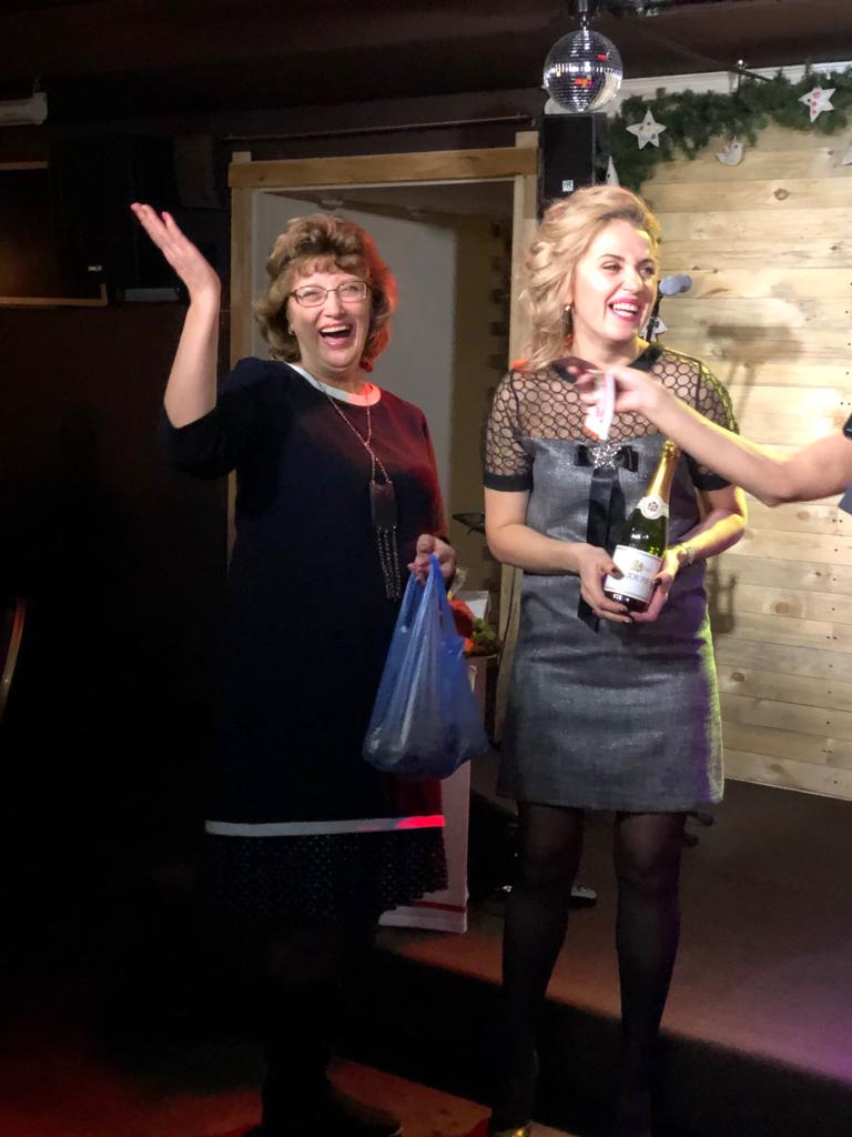 Это просто театр какой-то!