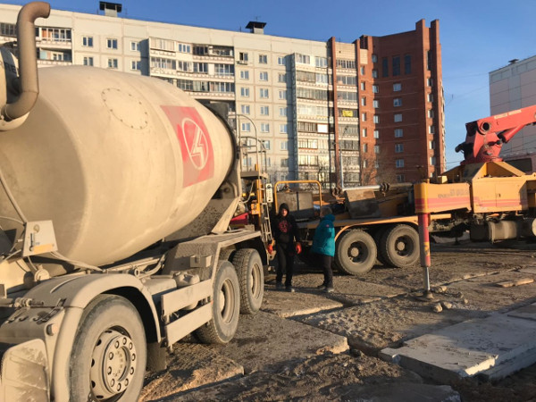 Торговый центр по ул.Курчатова