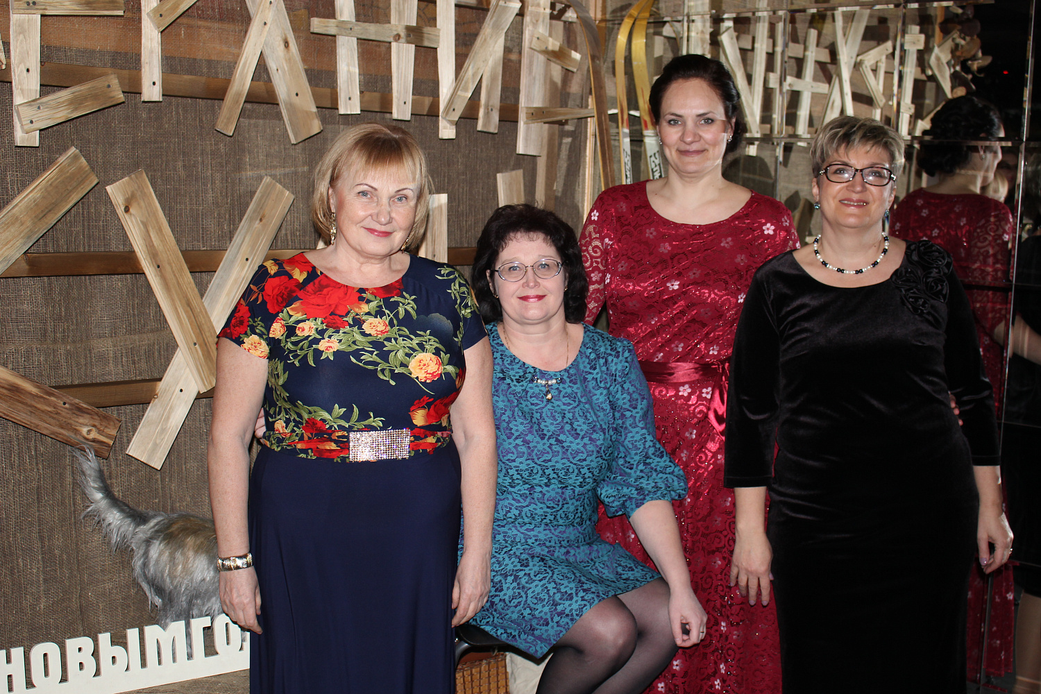 Это просто театр какой-то!